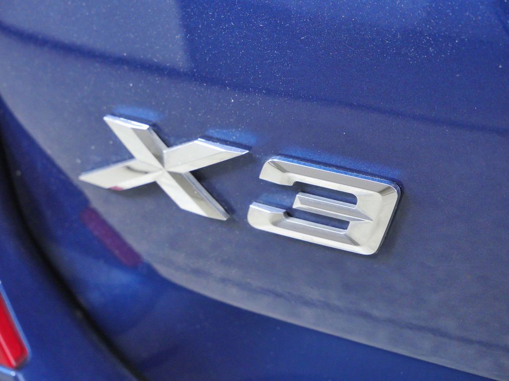 Thumbnail: 2019 BMW X3 - 23