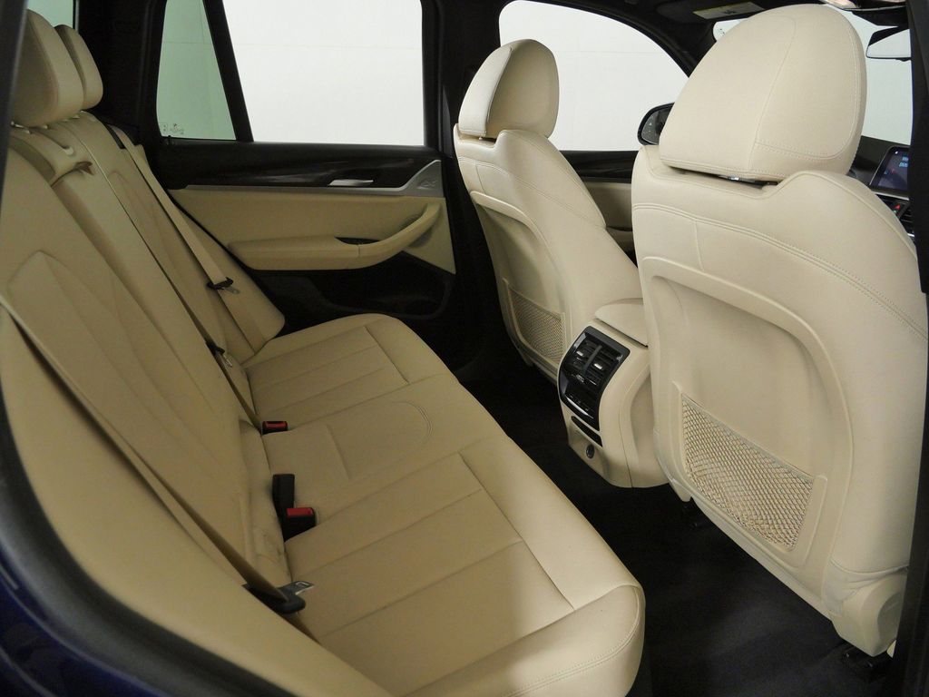 Thumbnail: 2019 BMW X3 - 11