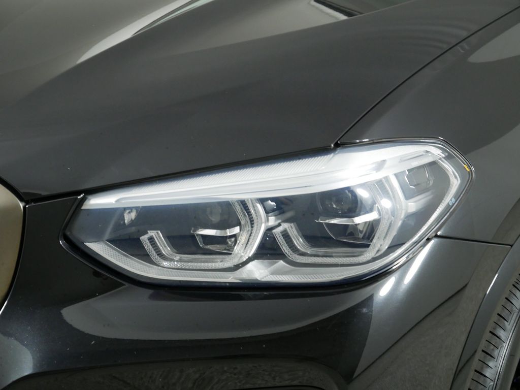 2018 BMW X3 M40i 25