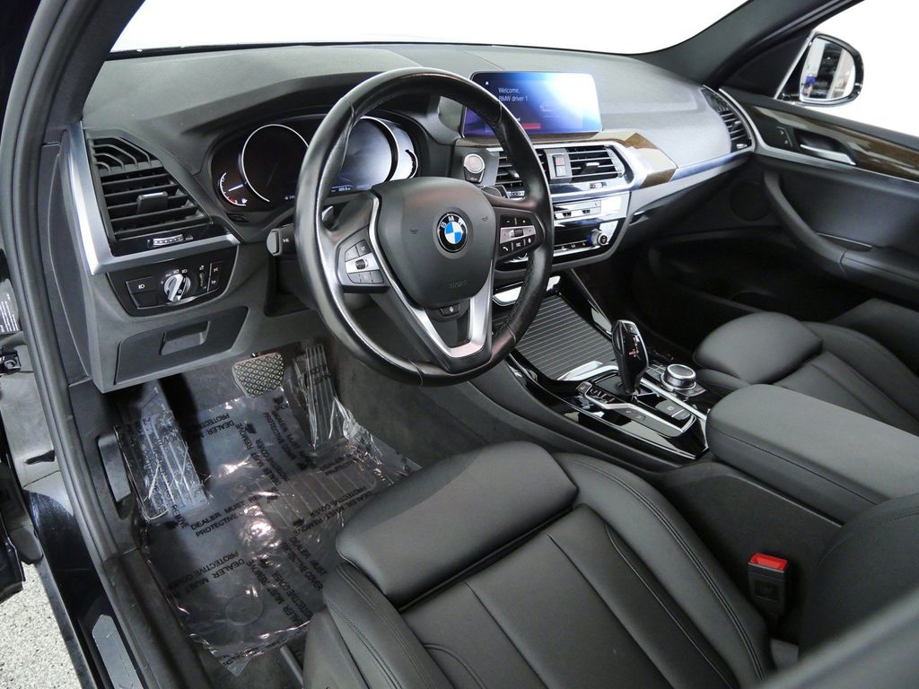 Thumbnail: 2021 BMW X3 - 9