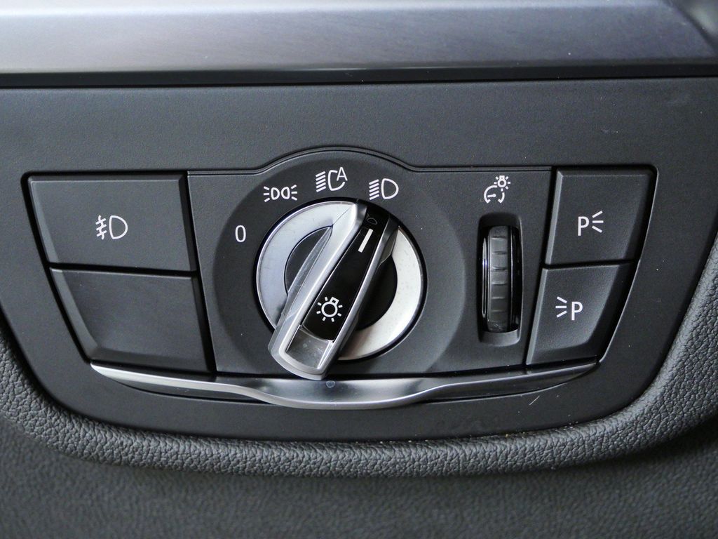 Thumbnail: 2021 BMW X3 - 41