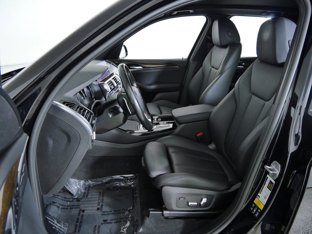 Thumbnail: 2021 BMW X3 - 36