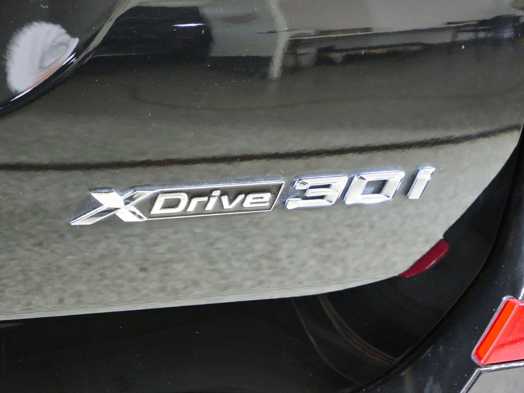 Thumbnail: 2021 BMW X3 - 7