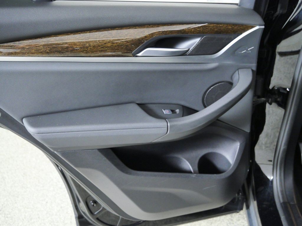 Thumbnail: 2021 BMW X3 - 35