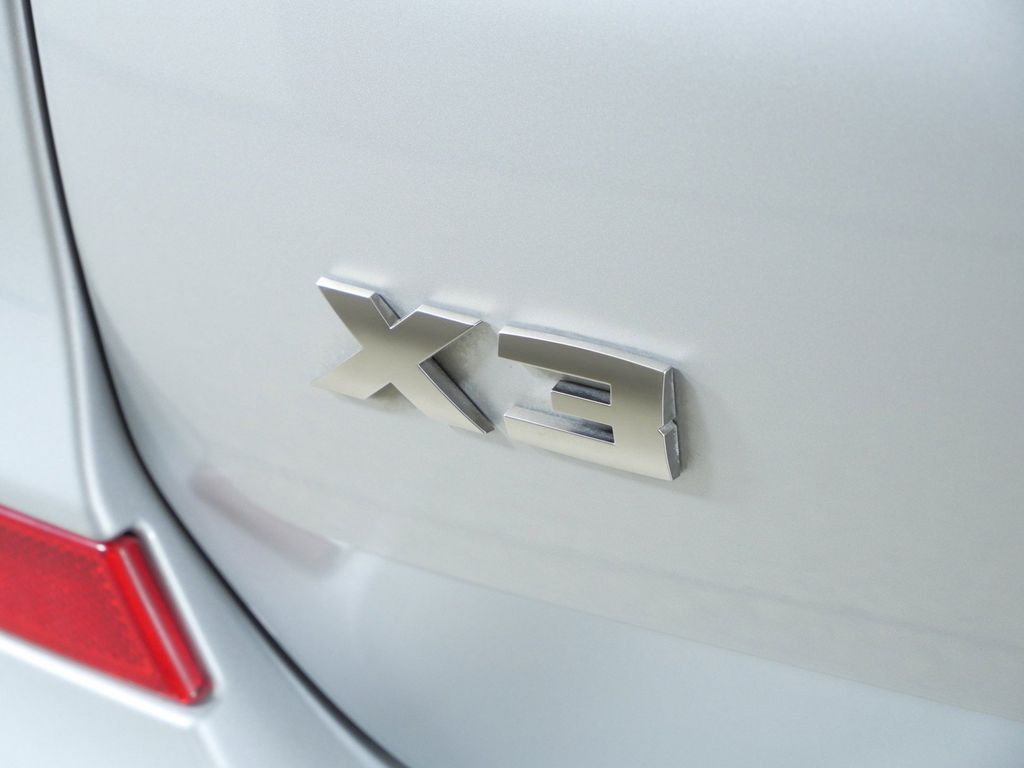 Thumbnail: 2020 BMW X3 - 23