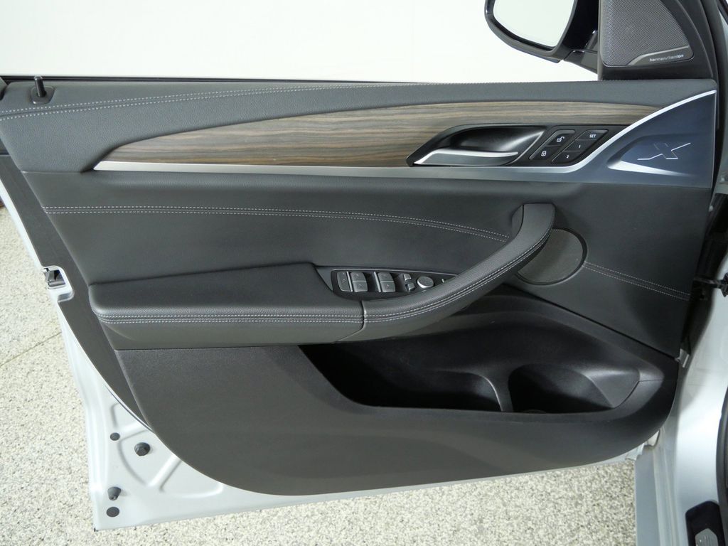 Thumbnail: 2020 BMW X3 - 37