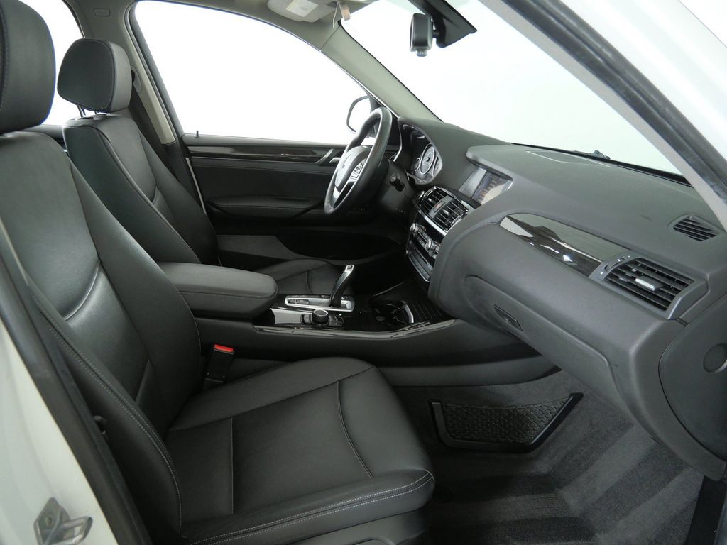 Thumbnail: 2017 BMW X3 - 9
