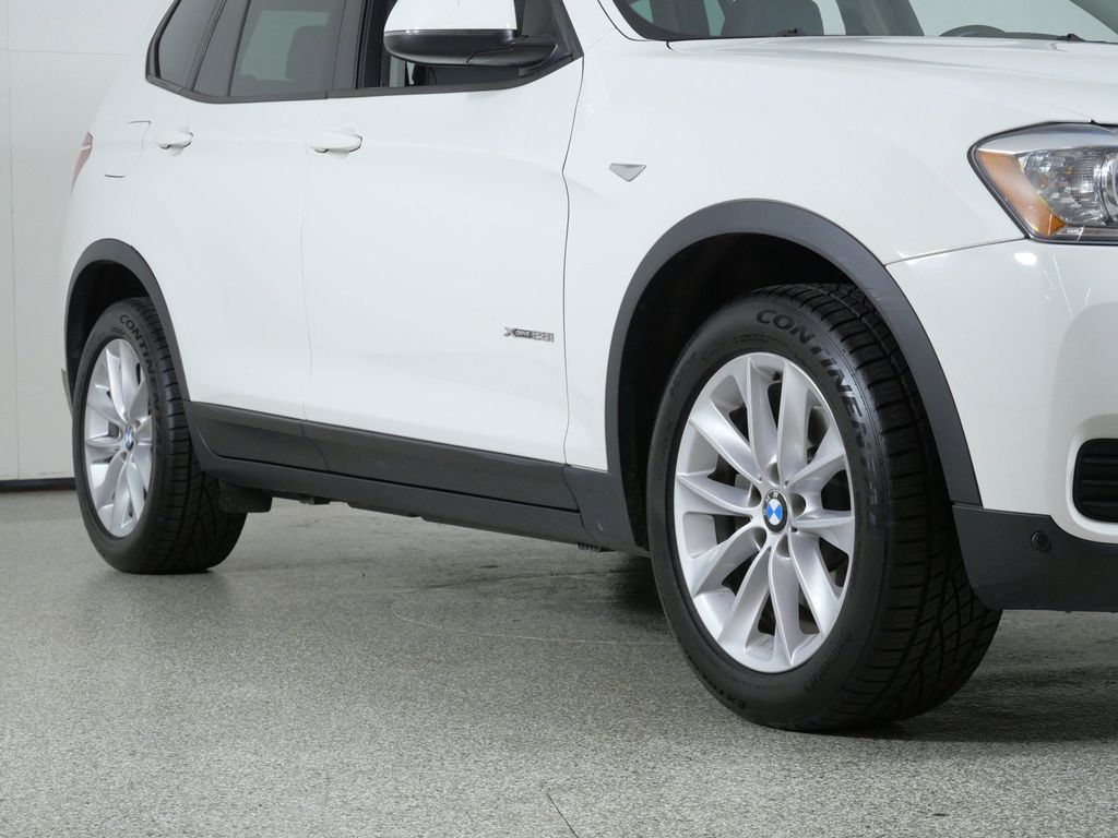 Thumbnail: 2017 BMW X3 - 8