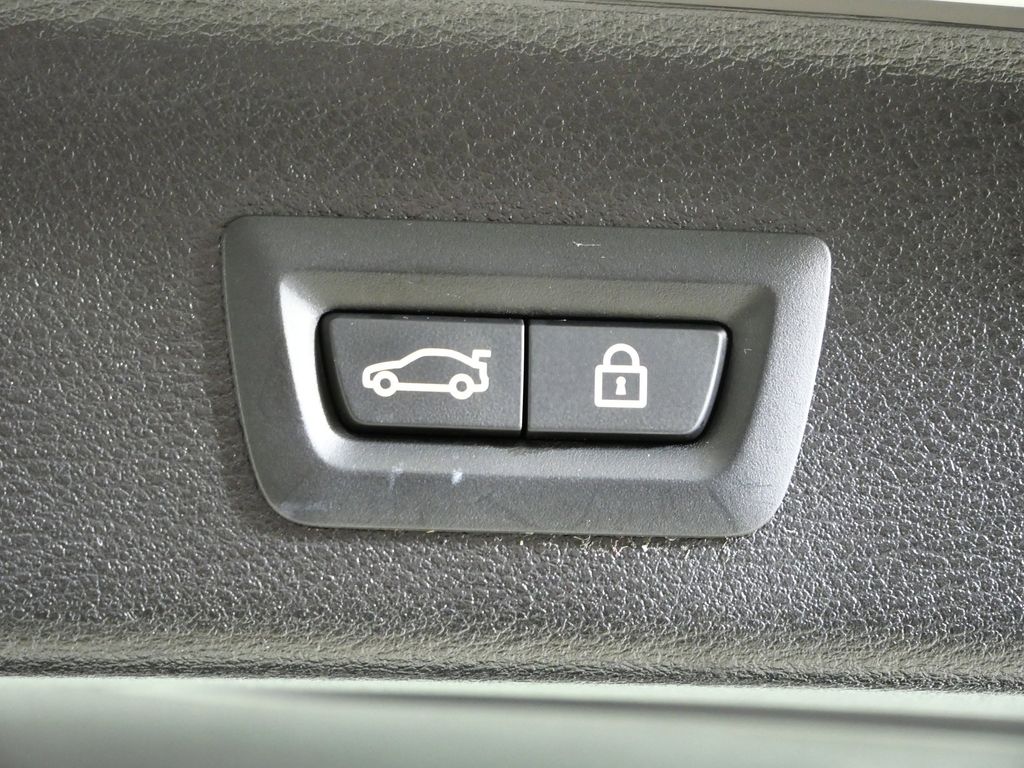 Thumbnail: 2013 BMW X3 - 31