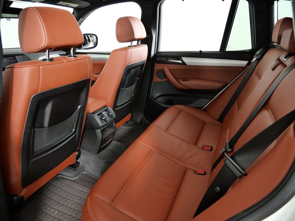 Thumbnail: 2013 BMW X3 - 33