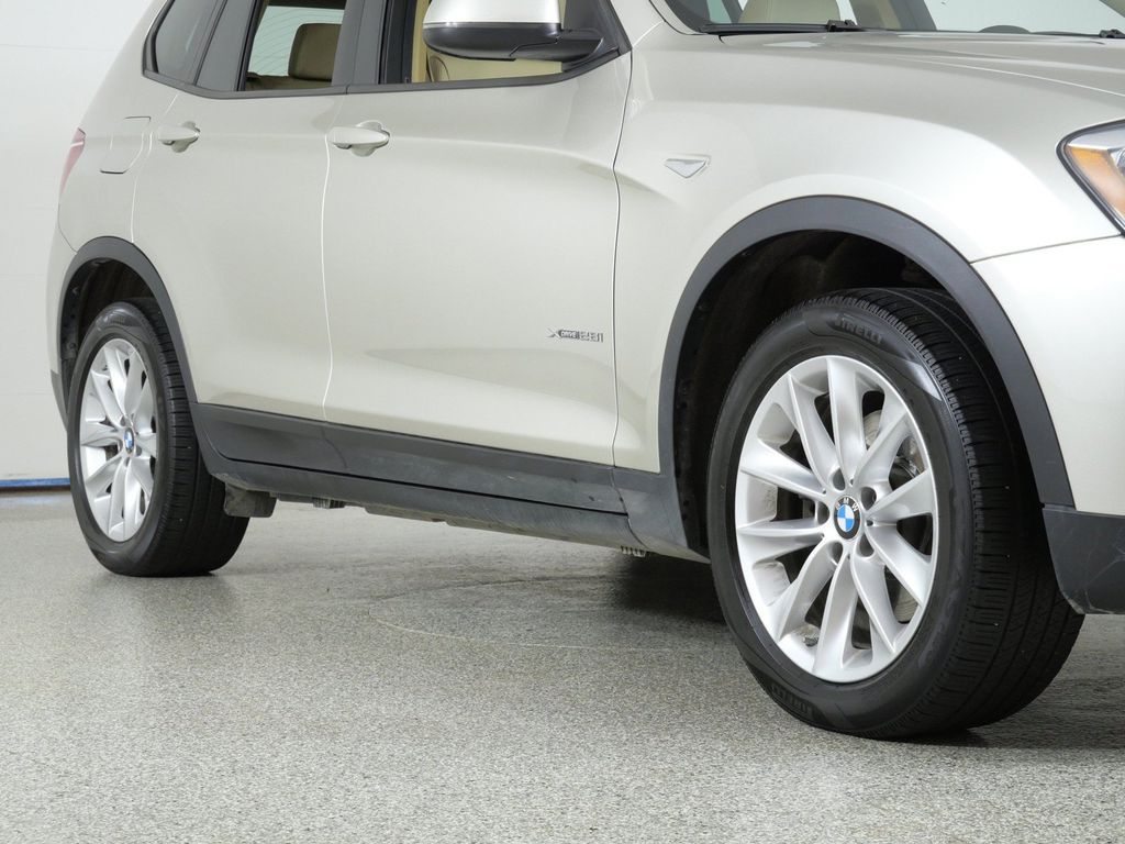Thumbnail: 2016 BMW X3 - 8
