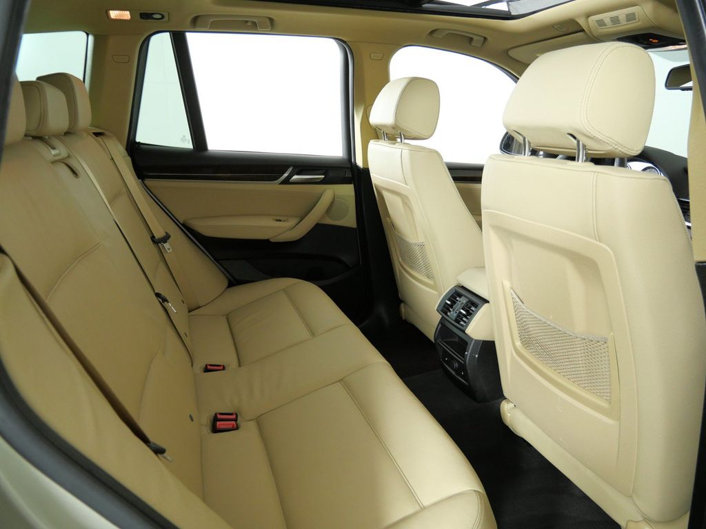 Thumbnail: 2016 BMW X3 - 11
