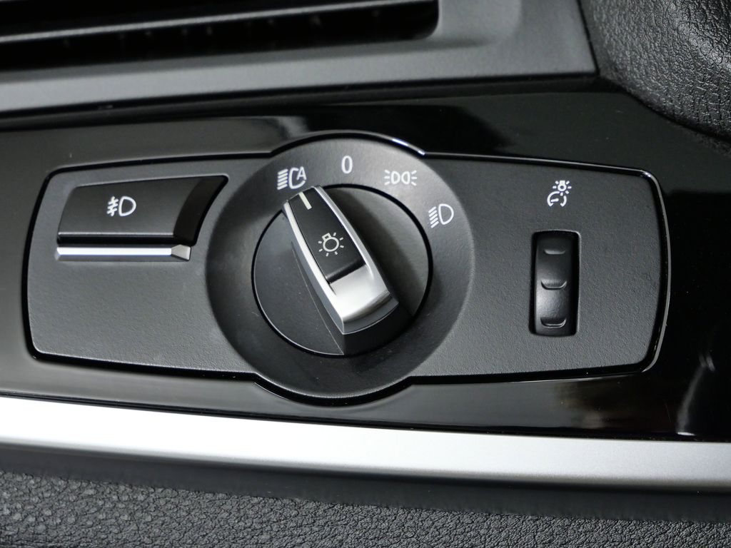 Thumbnail: 2018 BMW X4 - 42