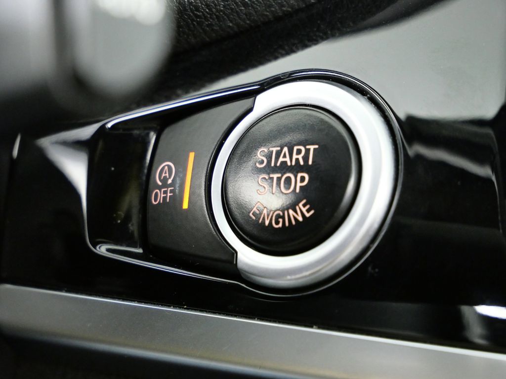 Thumbnail: 2018 BMW X4 - 47