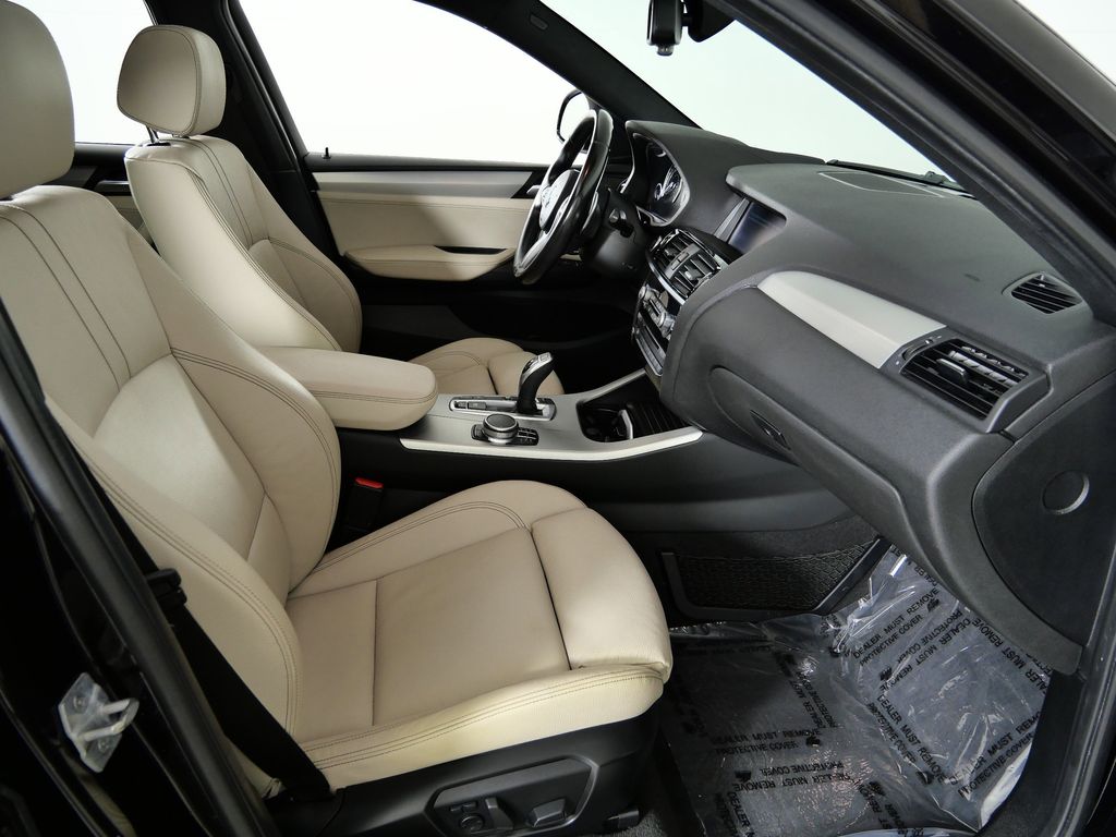 Thumbnail: 2018 BMW X4 - 8