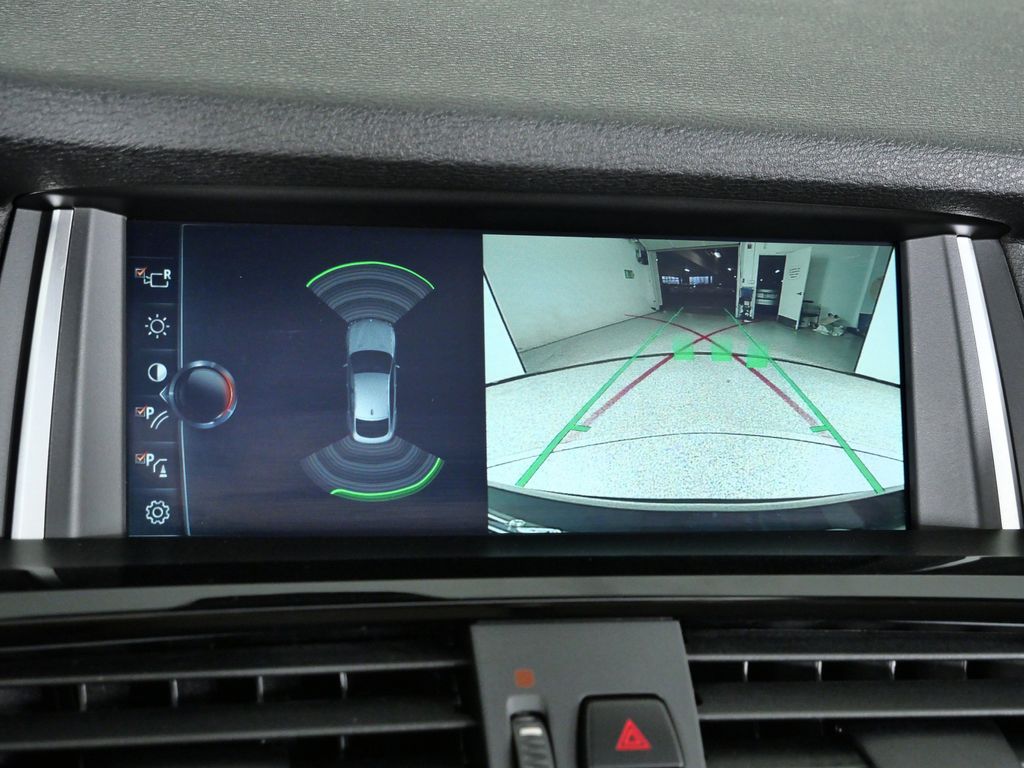 Thumbnail: 2018 BMW X4 - 50