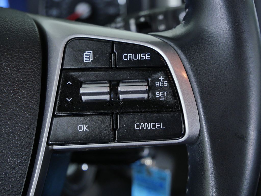 Thumbnail: 2019 Kia Sorento - 41