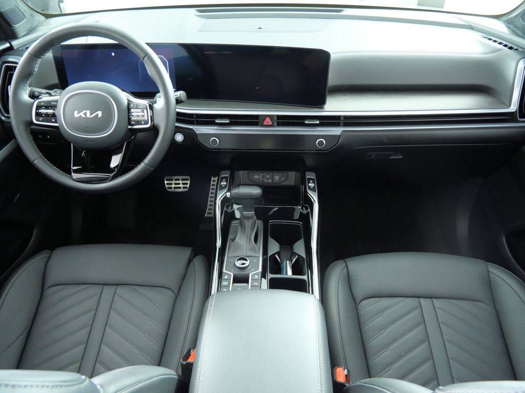 Thumbnail: 2025 Kia Sorento - 2