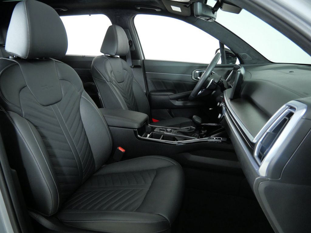 Thumbnail: 2025 Kia Sorento - 11