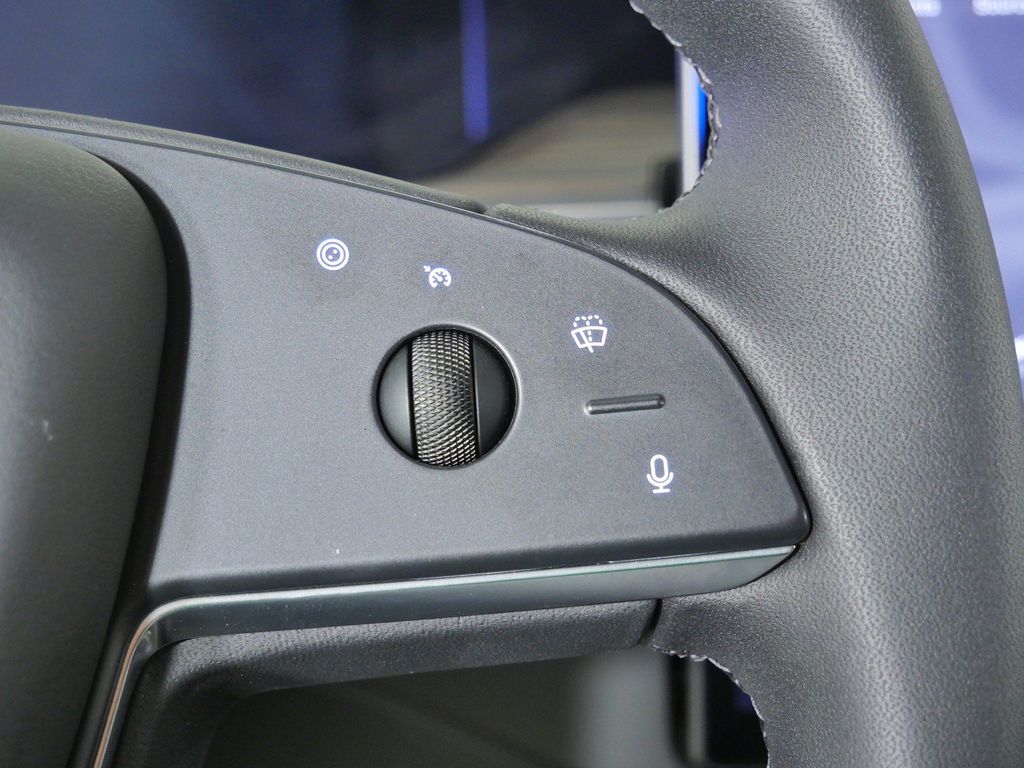 Thumbnail: 2023 Tesla Model S - 41