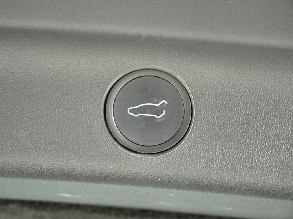 Thumbnail: 2021 Tesla Model Y - 30