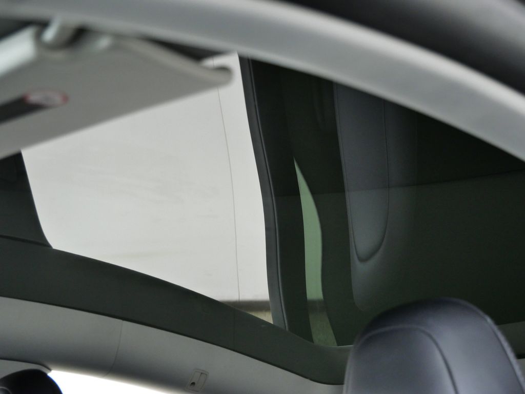 Thumbnail: 2021 Tesla Model Y - 24