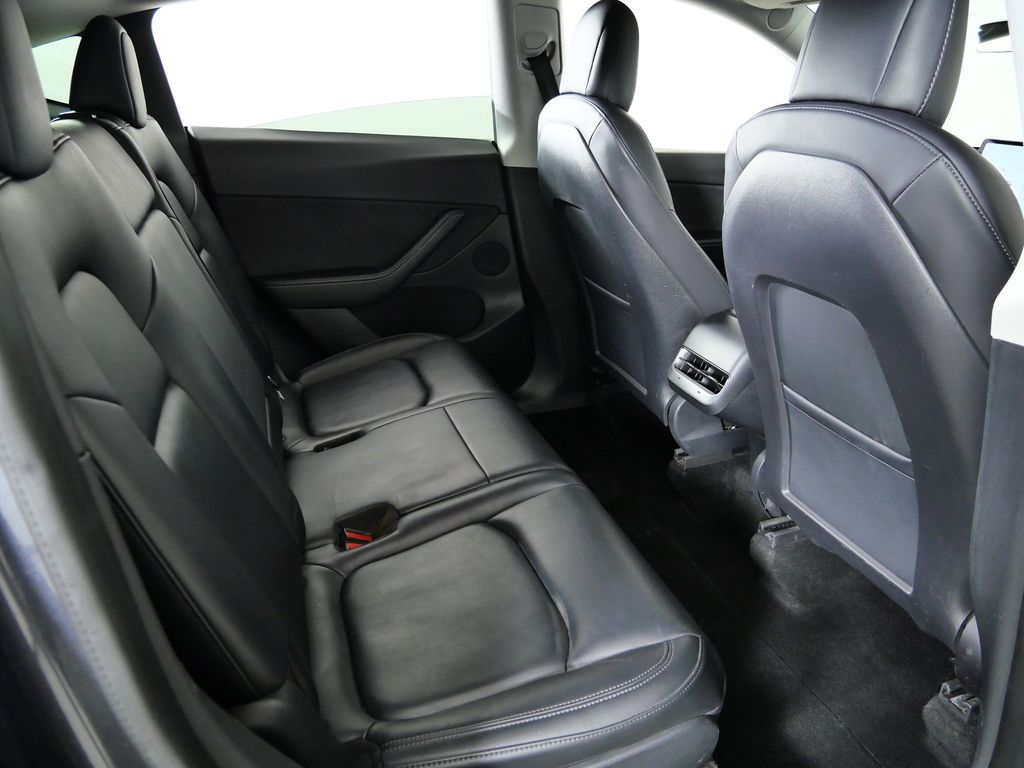 Thumbnail: 2021 Tesla Model Y - 11