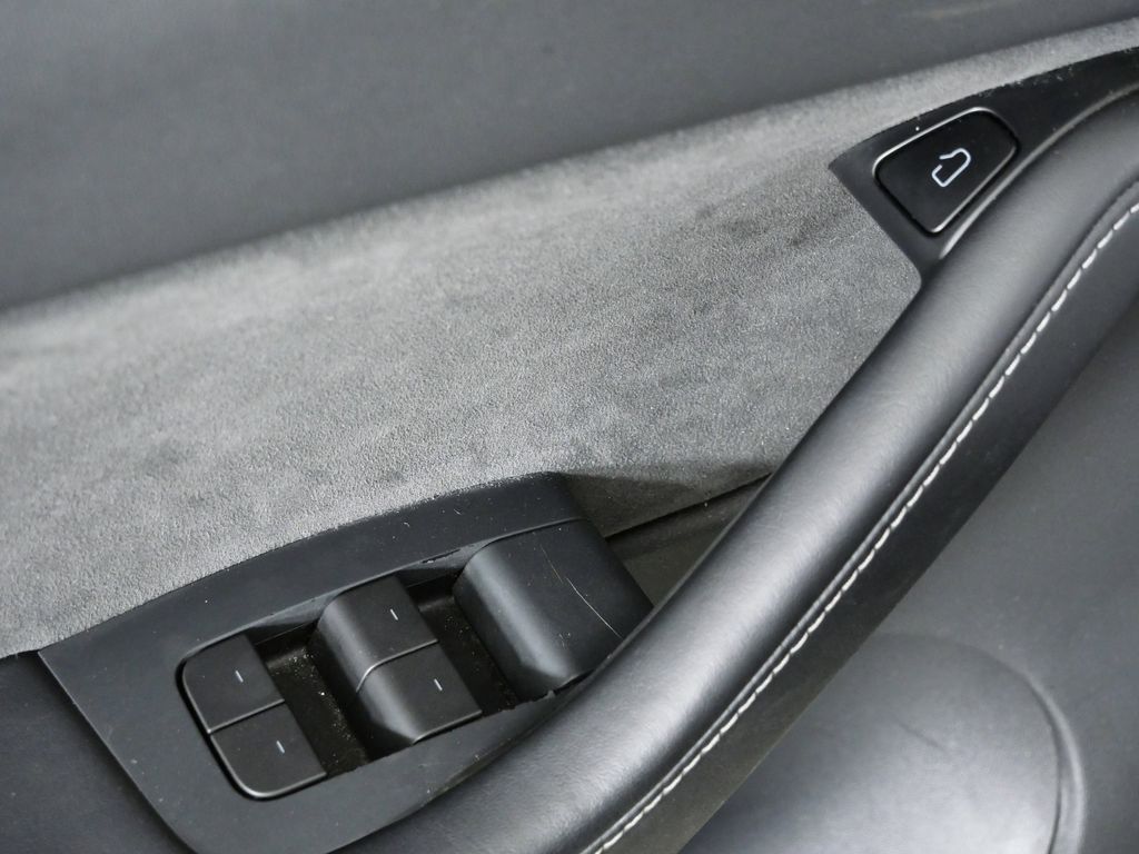 Thumbnail: 2021 Tesla Model Y - 37