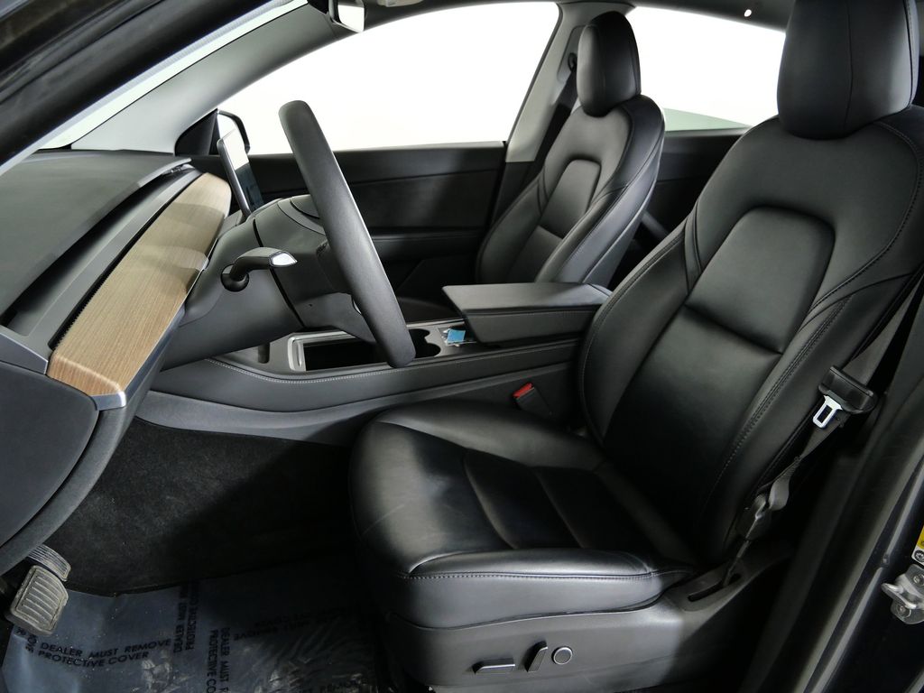 Thumbnail: 2021 Tesla Model Y - 36