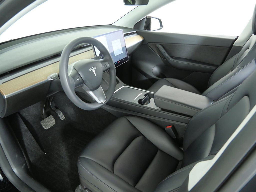 Thumbnail: 2021 Tesla Model Y - 34