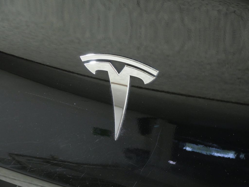 Thumbnail: 2021 Tesla Model Y - 20