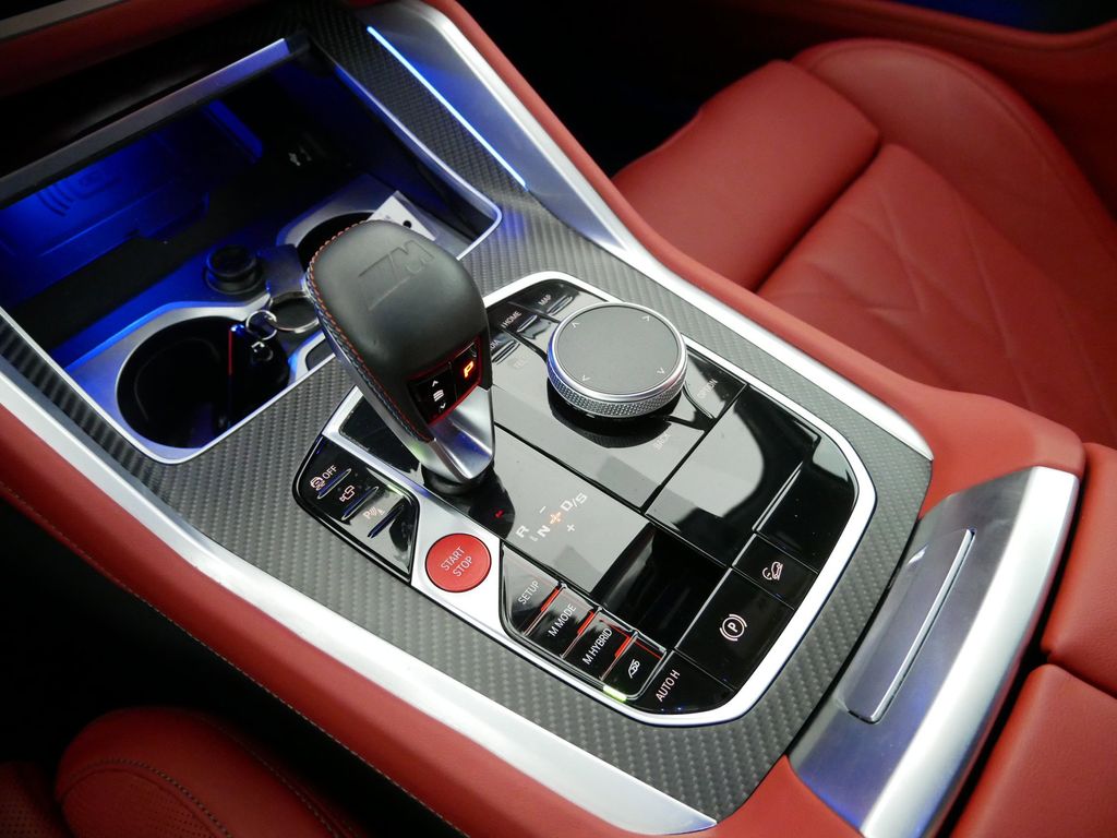 2023 BMW XM  13