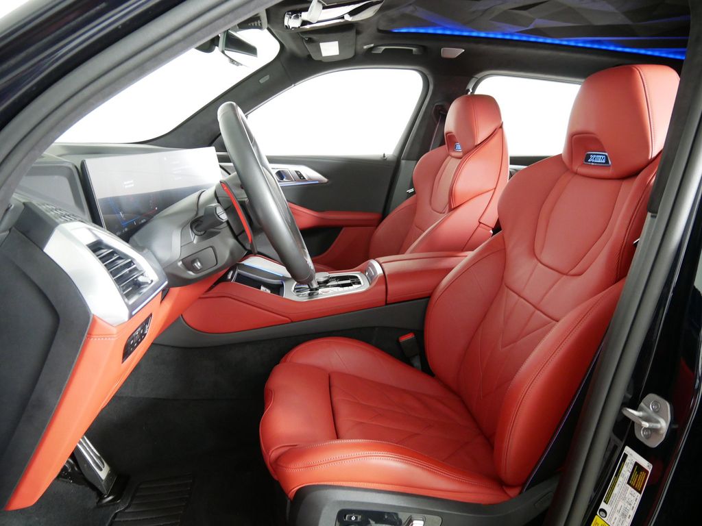 2023 BMW XM  35