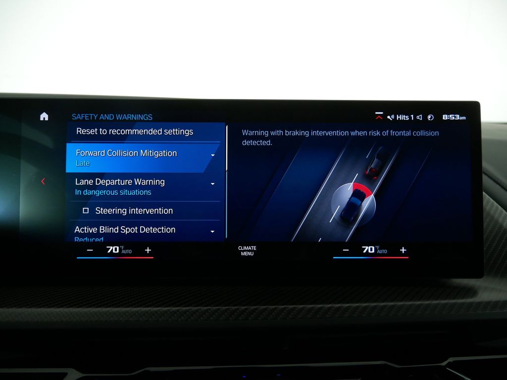 2023 BMW XM  44