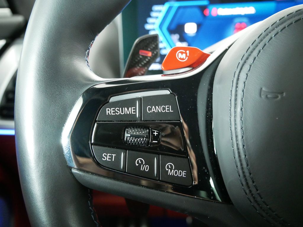 2023 BMW XM  39