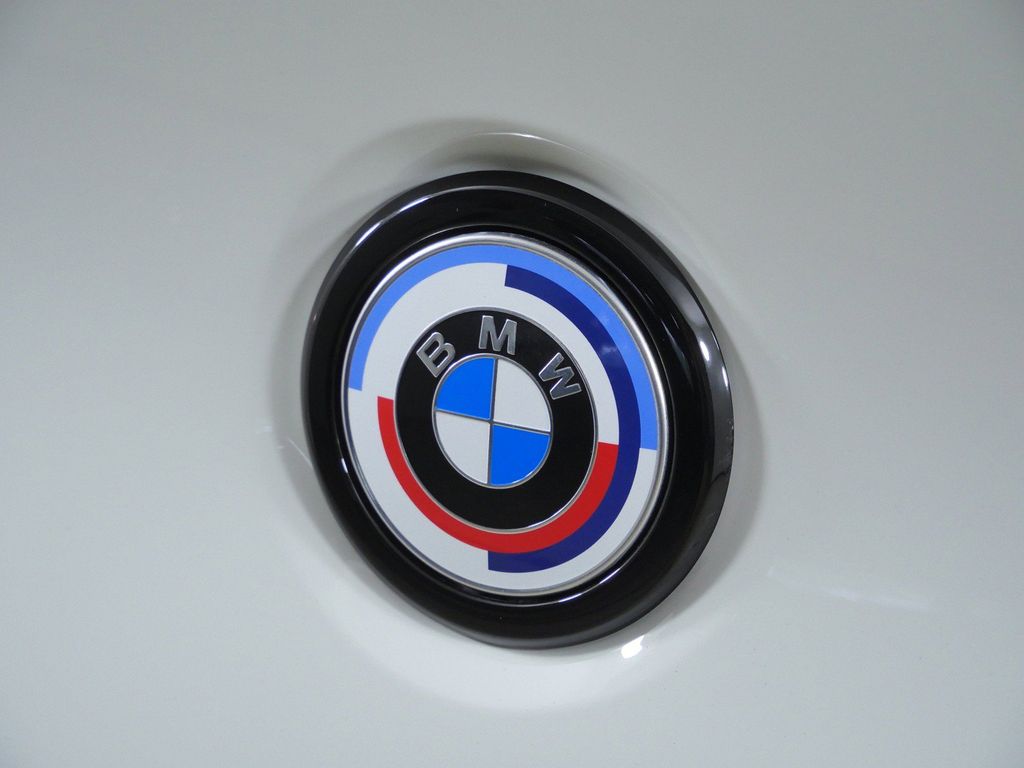 Thumbnail: 2024 BMW X4 - 22