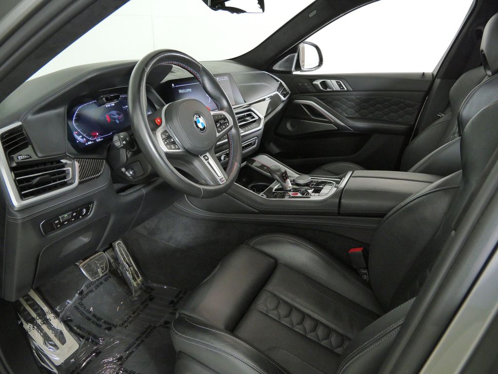 Thumbnail: 2021 BMW X6 - 36
