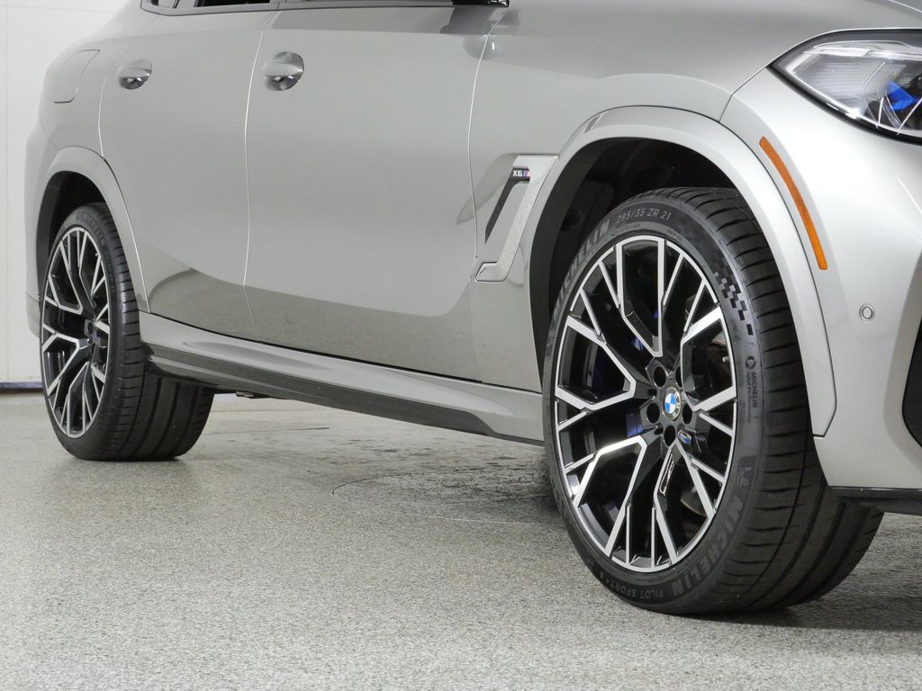 Thumbnail: 2021 BMW X6 - 7