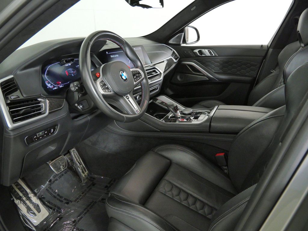 Thumbnail: 2021 BMW X6 - 36