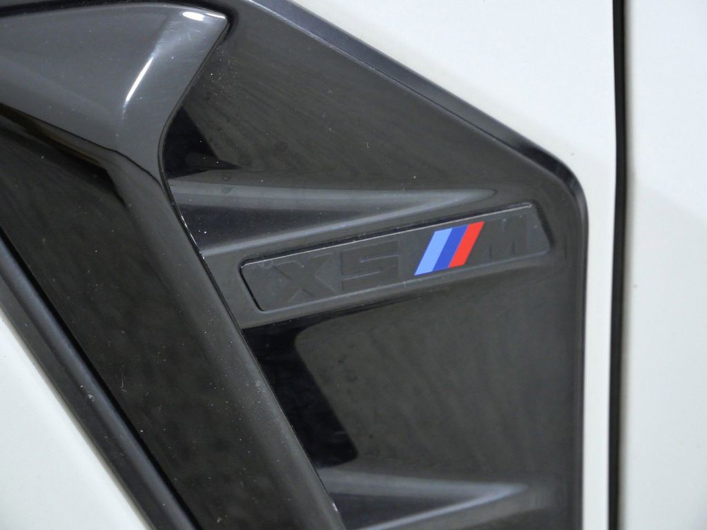 Thumbnail: 2023 BMW X5 - 24