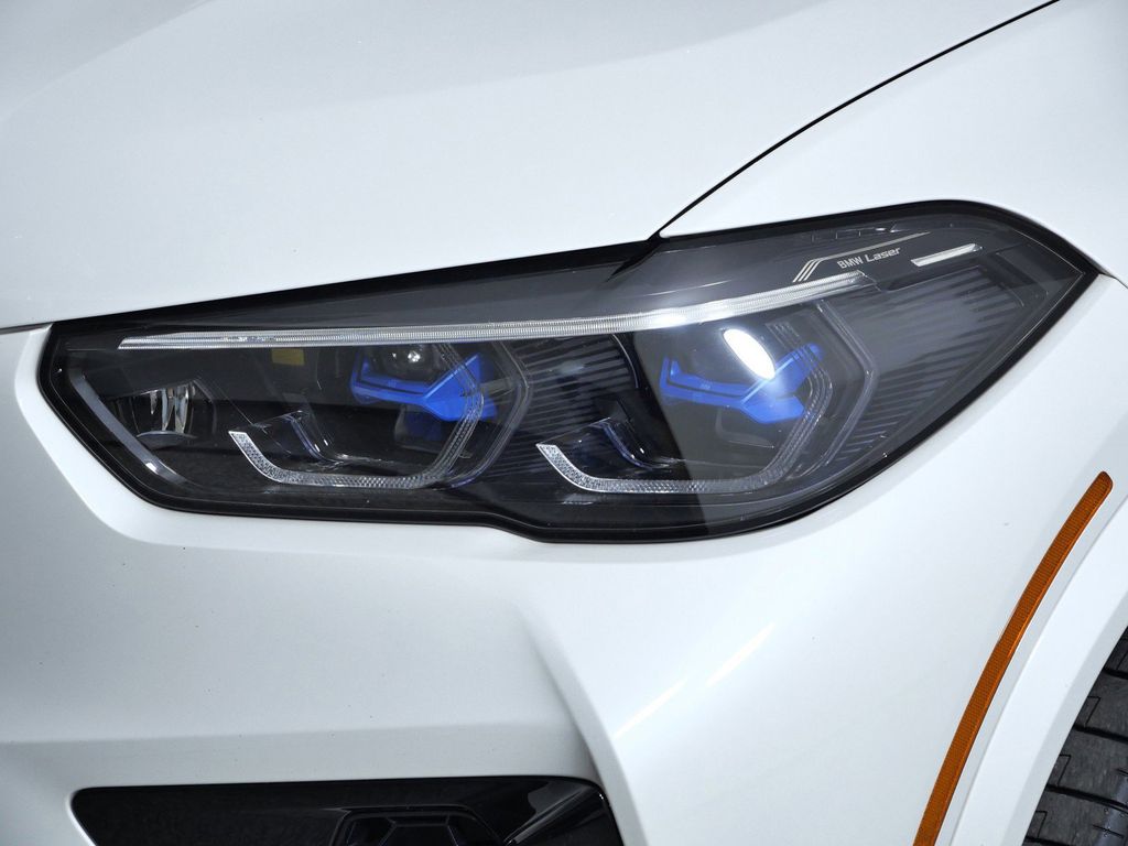 Thumbnail: 2023 BMW X5 - 18