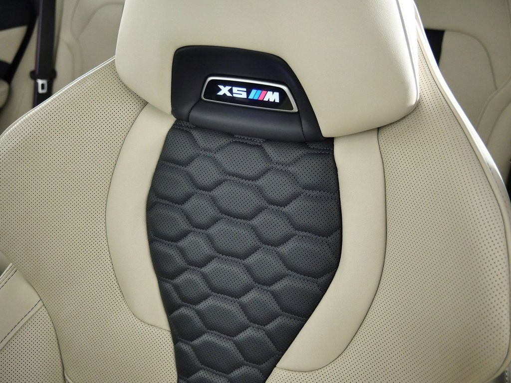 Thumbnail: 2023 BMW X5 - 44