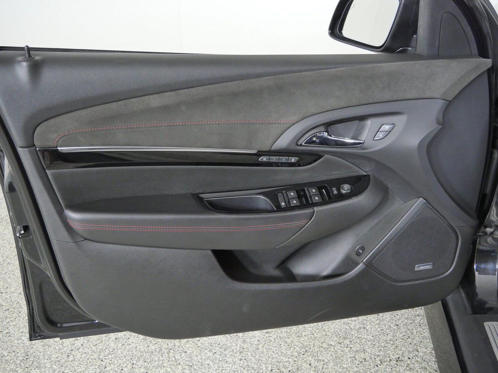 Thumbnail: 2016 Chevrolet  - 33