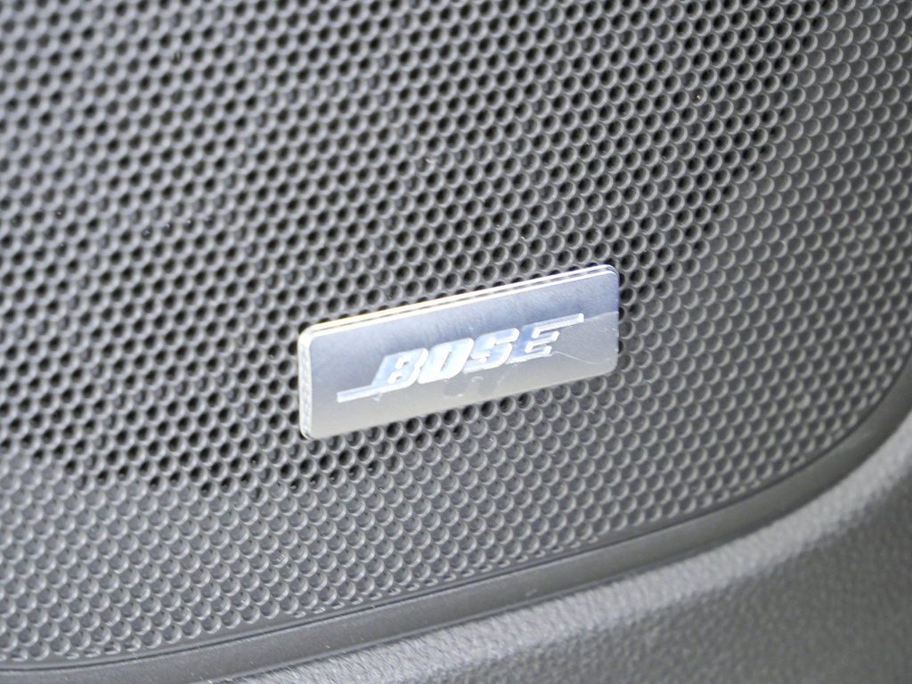 Thumbnail: 2016 Chevrolet  - 38