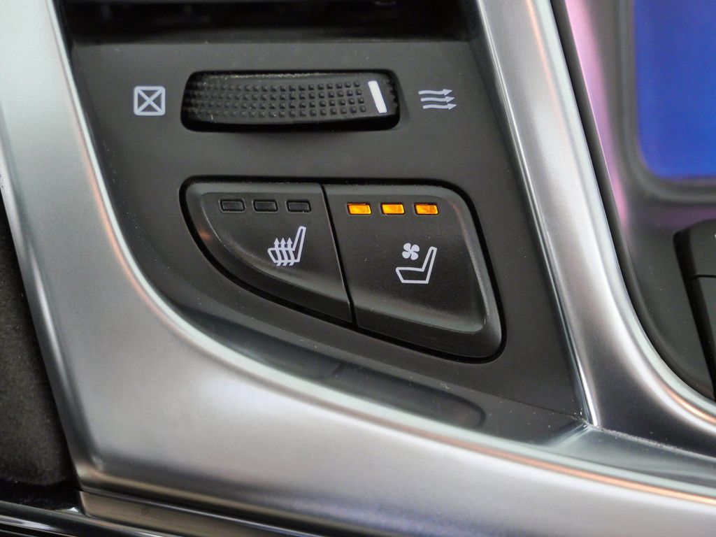 Thumbnail: 2016 Chevrolet  - 47
