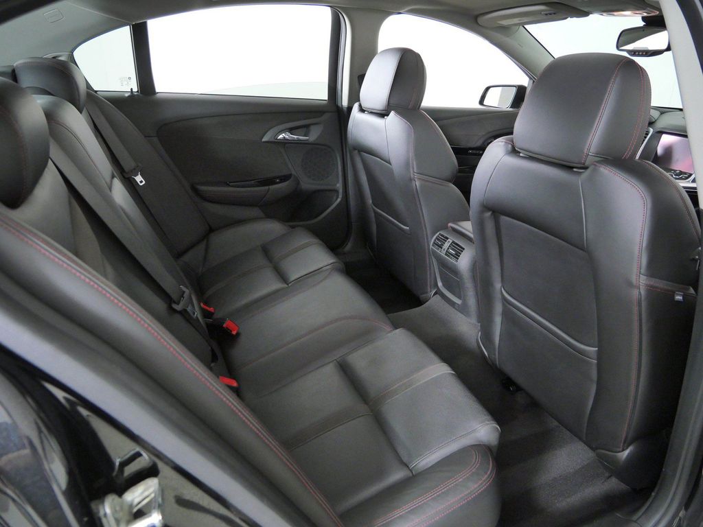 Thumbnail: 2016 Chevrolet  - 11