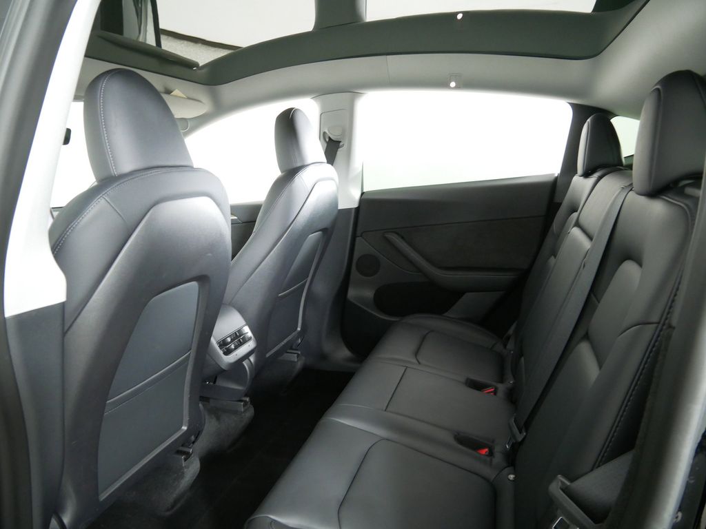 2023 Tesla Model Y Long Range 30