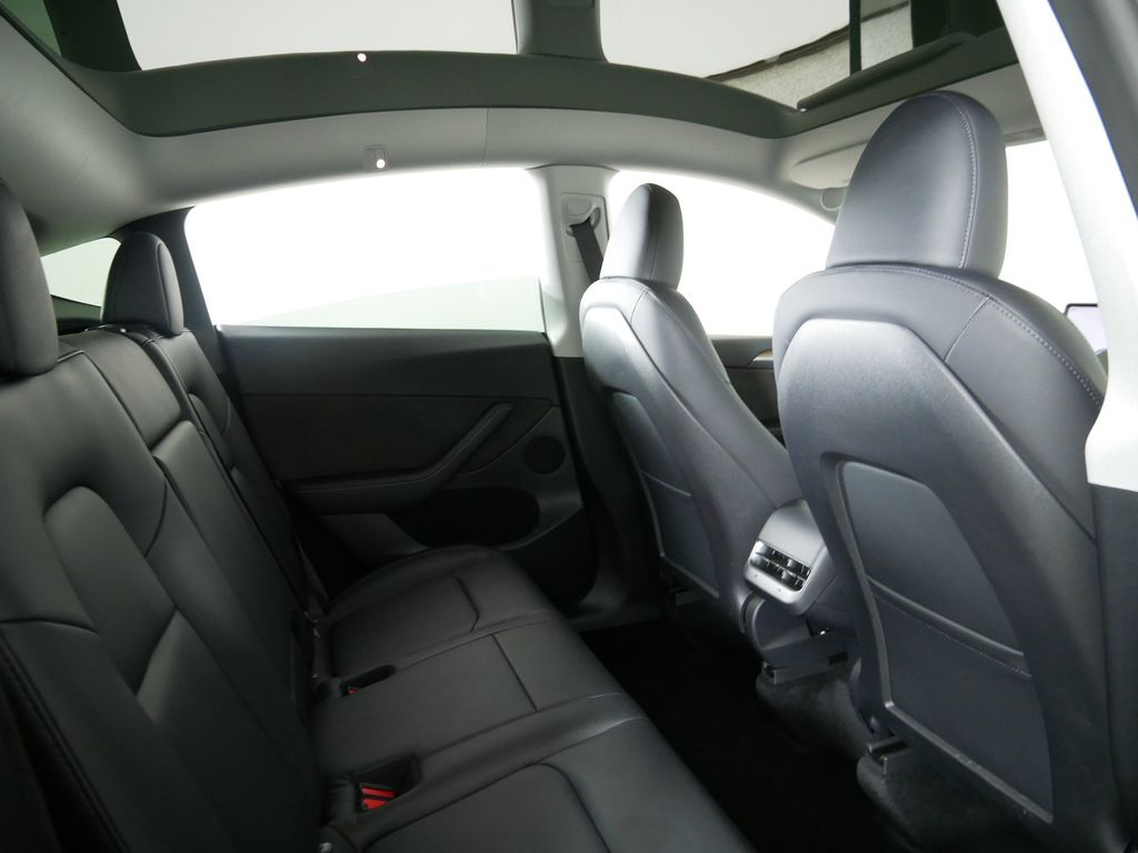 2023 Tesla Model Y Long Range 11