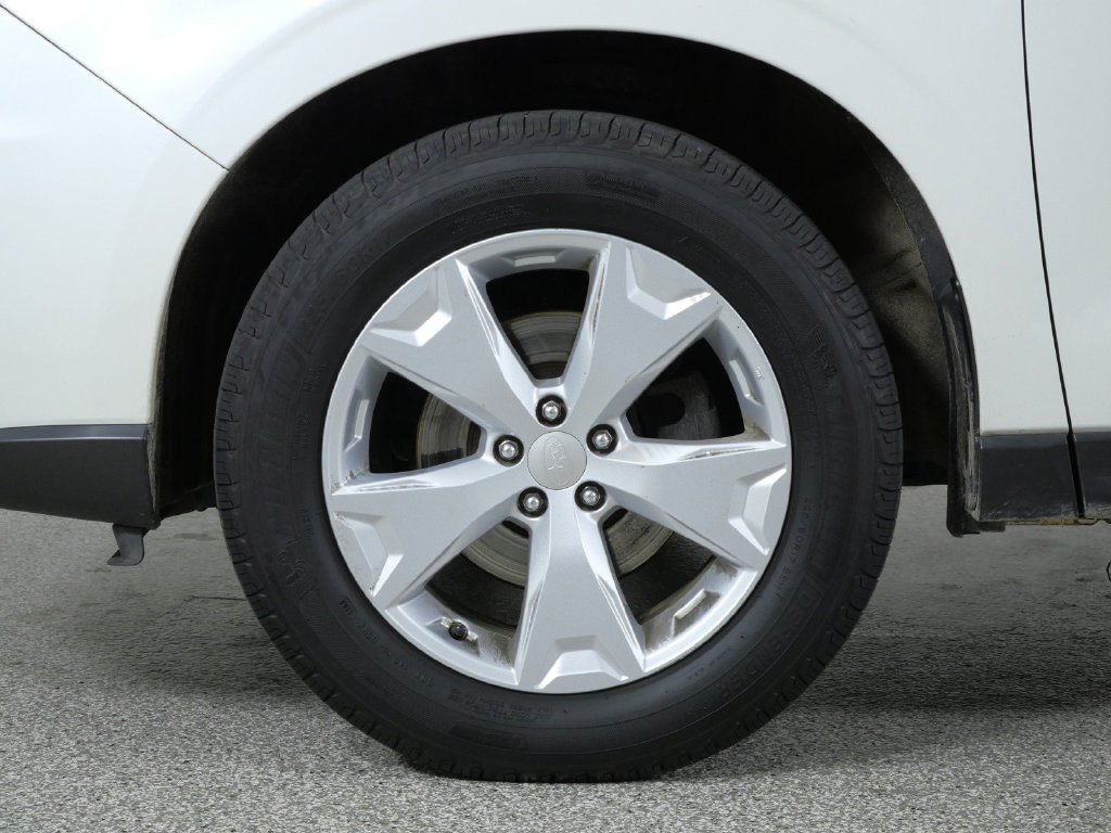 Thumbnail: 2015 Subaru Forester - 8