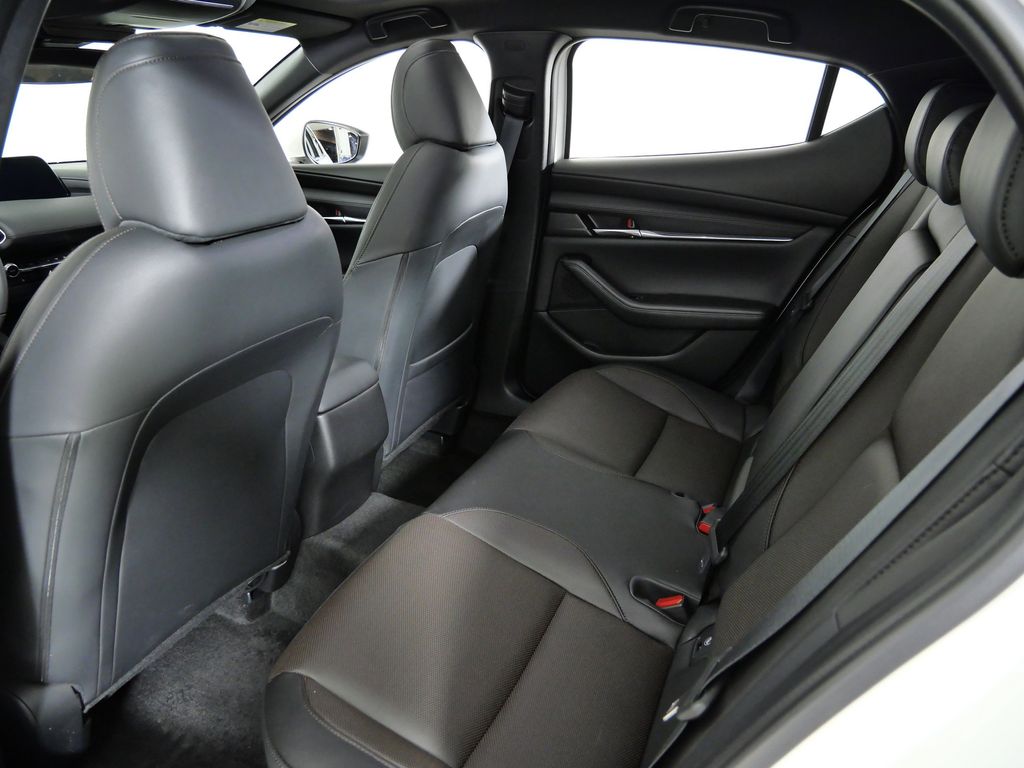 Thumbnail: 2025 Mazda Mazda3 - 31